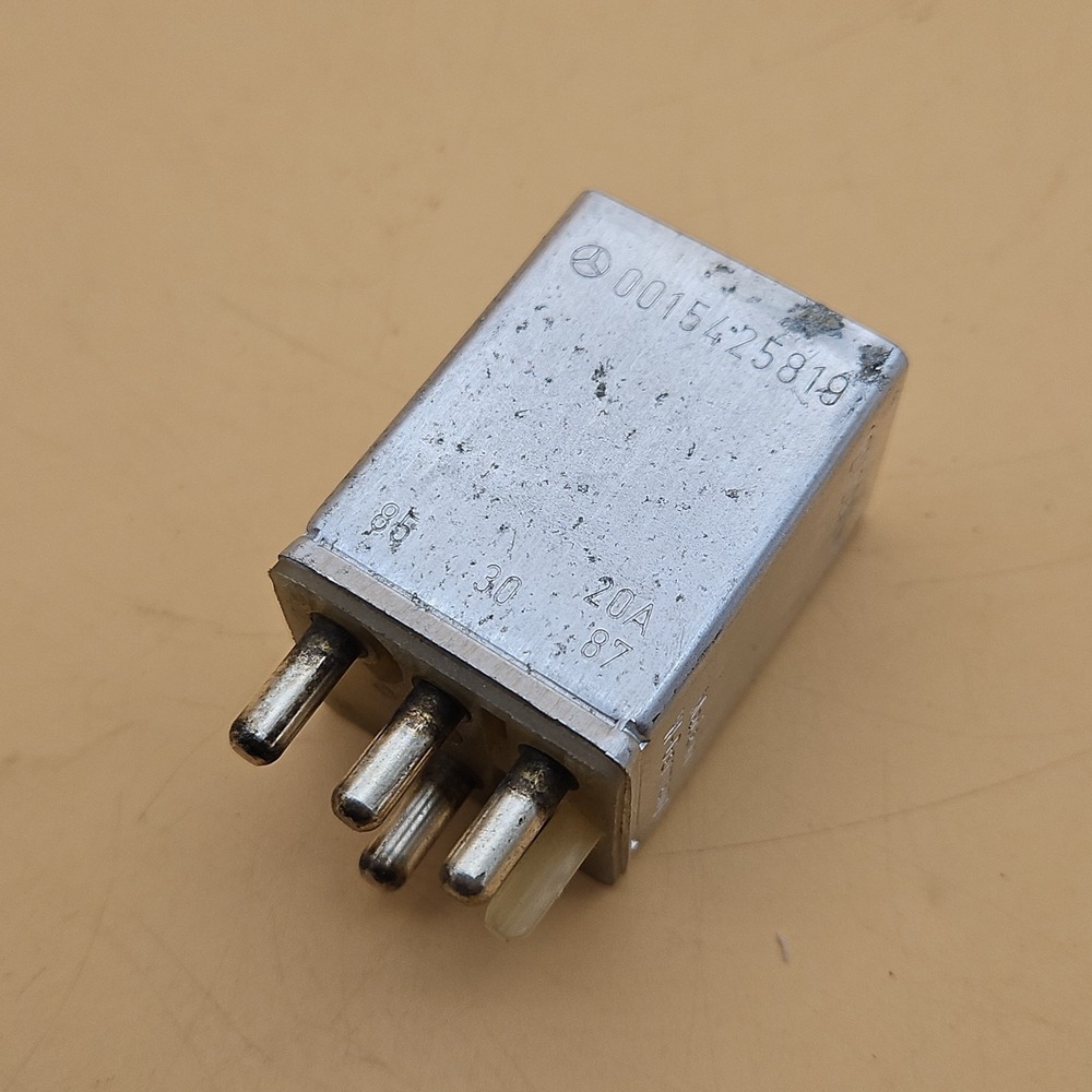 Mercedes Benz 0015425819 W126 S Class AC Compressor Relay Made In West‎ Germany
